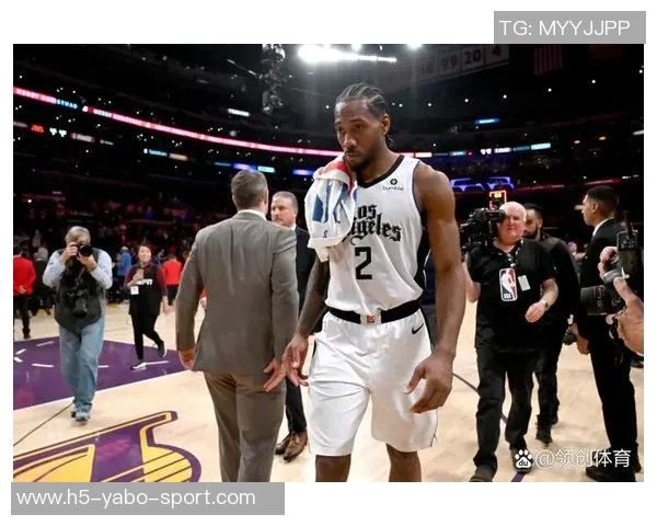 小卡上半场表现抢眼却三分线外失准令人担忧